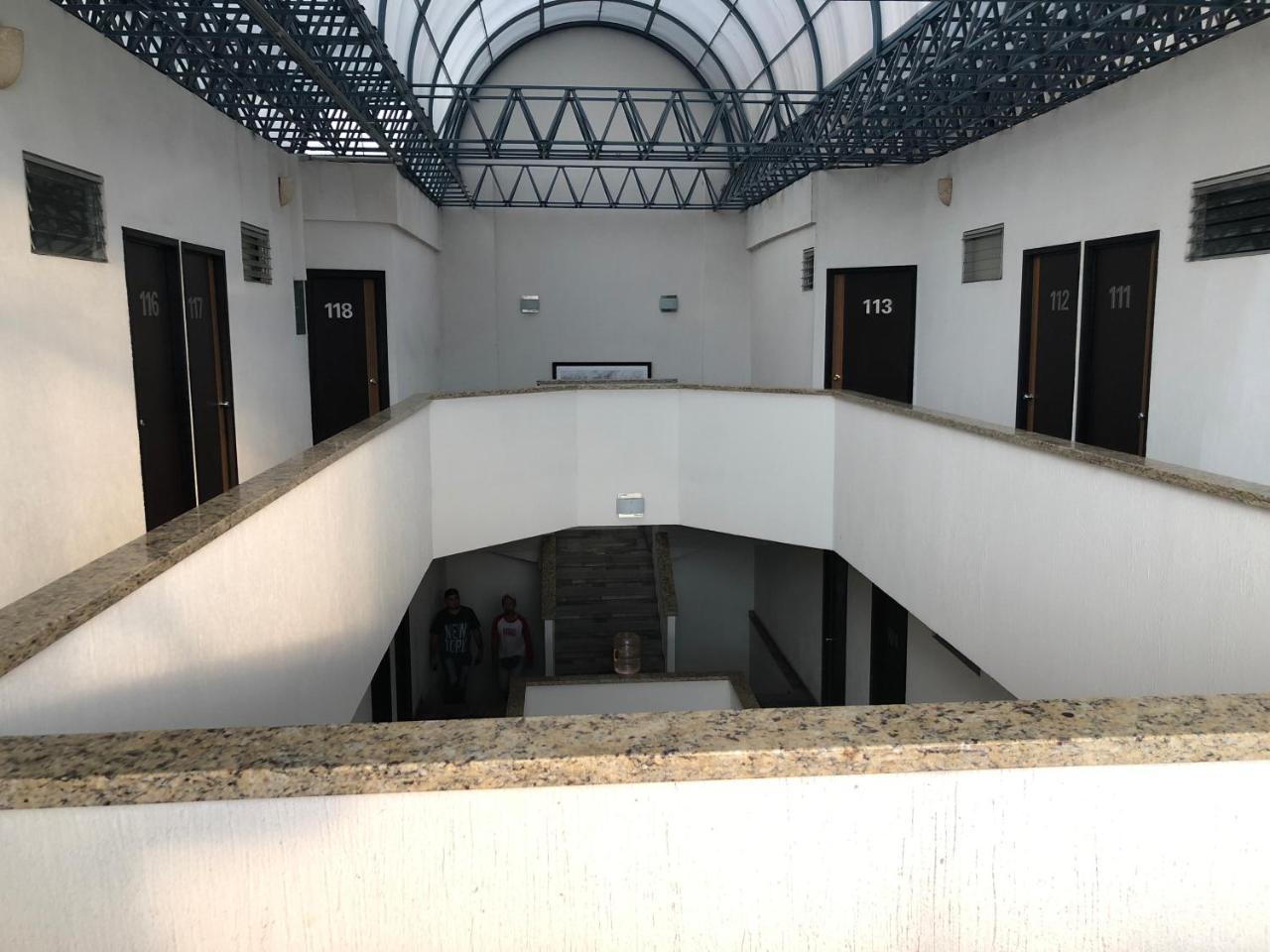 Hotel Del Carmen León Exteriör bild